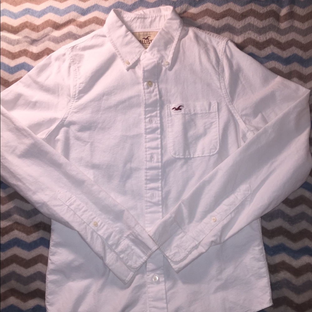 Hollister Button Up